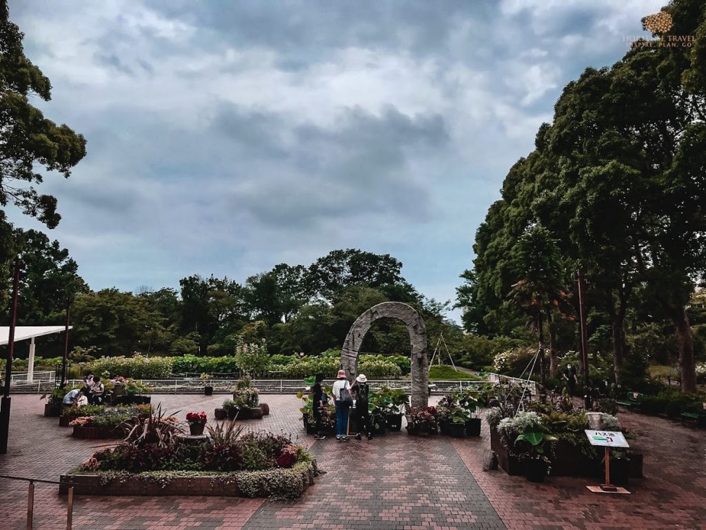 15 Dreamy Botanical Gardens In Japan You Should Visit